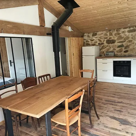Le Refuge, With Large Terrace * Chassignolles